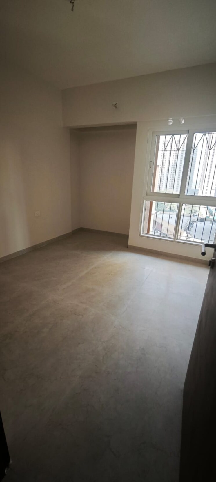 Room, dosti-west-county 2 Bedroom 700 Sq.Ft. Apartment In Balkum Pada Thane 9664647