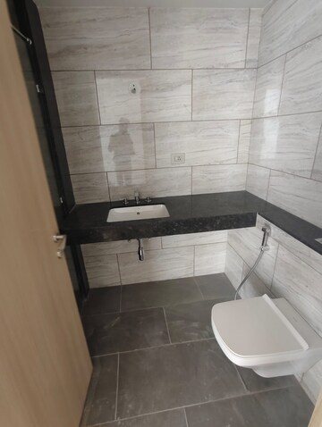 Bathroom in 4 BHK Apartment at Rustomjee Crown, Prabhadevi – for Rent