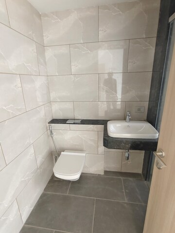 Bathroom in 4 BHK Apartment at Rustomjee Crown, Prabhadevi – for Rent