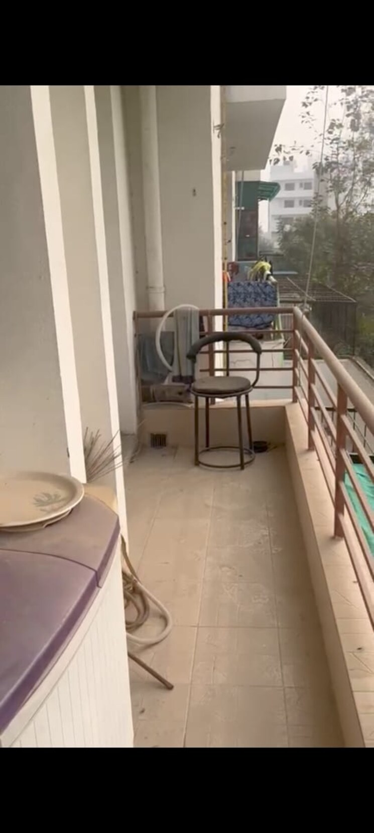 Balcony, bptp-parklands 3 Bedroom 180 Sq.Yd. Apartment In Sector 76 Faridabad 9664688