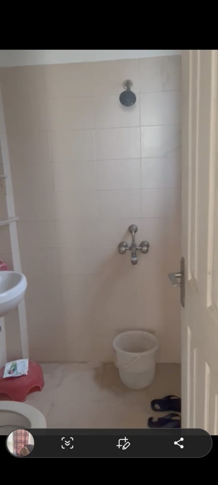 Bathroom, bptp-parklands 3 Bedroom 180 Sq.Yd. Apartment In Sector 76 Faridabad 9664688