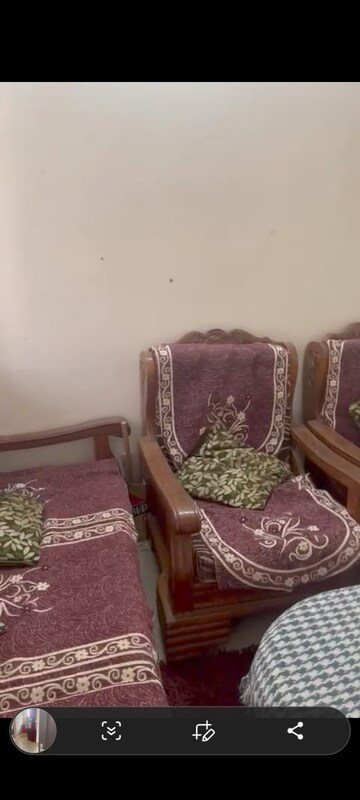 Furnished Amenities in 3 BHK Apartment at BPTP Parklands, Sector 76 – for Rent