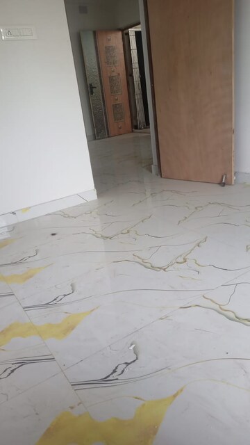 Room in 3 BHK Apartment at The Ecos, New Town – for Sale