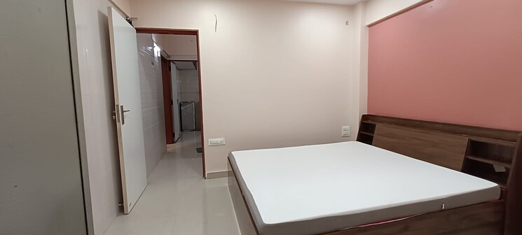 Room, swapnlok-chs 1 Bedroom 575 Sq.Ft. Apartment In Malad East Mumbai 9664699
