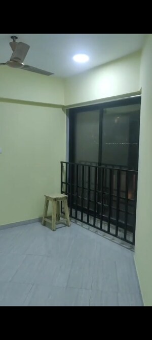 Room in 2 BHK Apartment at Estelle Bellagio, Agripada – for Rent