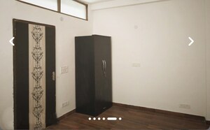 Room in 1.5 BHK Builder Floor at Ramesh Nagar – for Rent