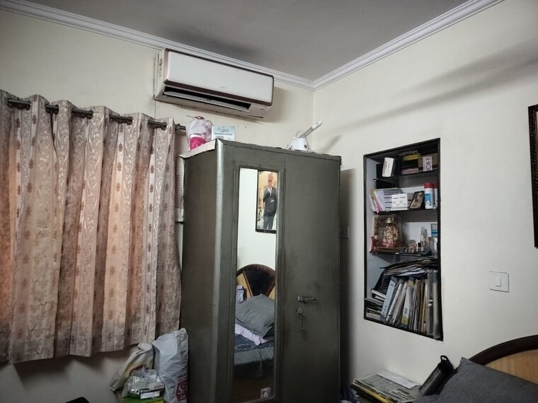 undefined, new ashok nagar 1.5 Bedroom 450 Sq.Ft. Builder Floor In New Ashok Nagar Delhi 9664748