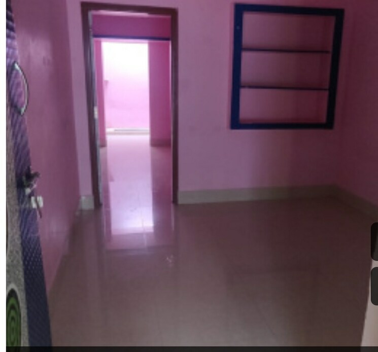 Room, mansarover garden 2.5 Bedroom 950 Sq.Ft. Builder Floor In Mansarover Garden Delhi 9664758