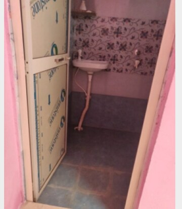 Bathroom in 2.5 BHK Builder Floor at Mansarover Garden – for Rent