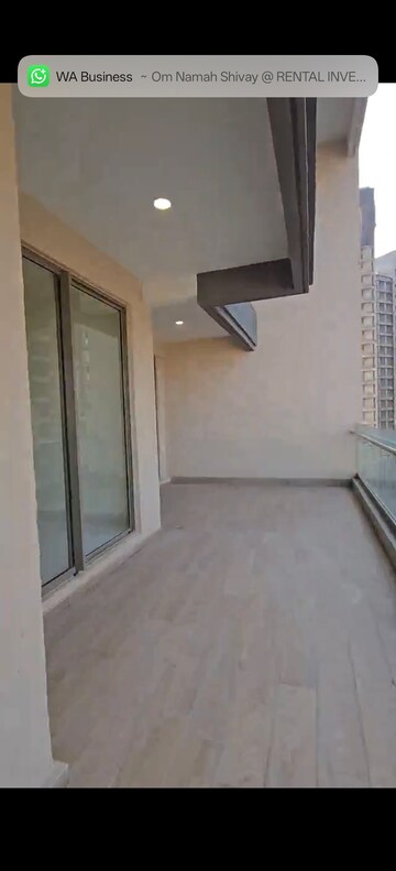 Room in 3 BHK Apartment at The Prestige City, Mulund West – for Rent