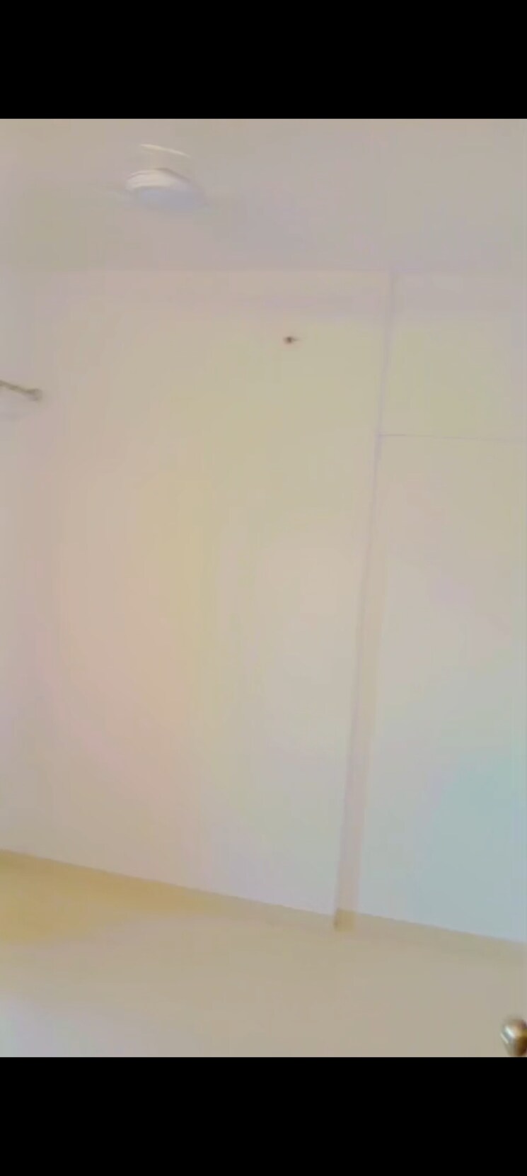 Room, tiara-hills 1 Bedroom 350 Sq.Ft. Apartment In Mira Road Thane 9664771