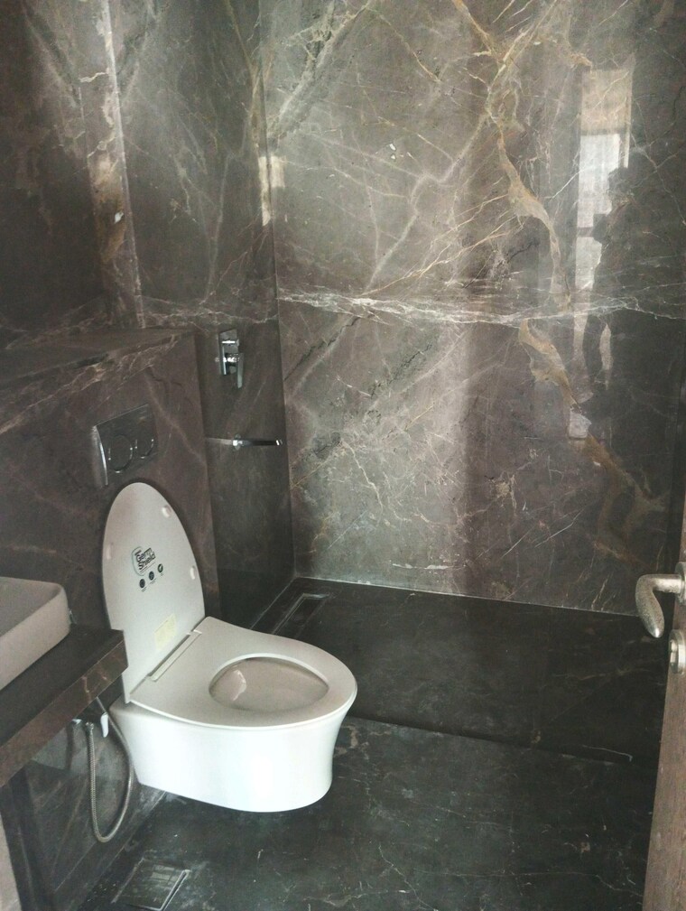Bathroom, prestige-jasdan-classic 4 Bedroom 2195 Sq.Ft. Apartment In Mahalaxmi Mumbai 9664802