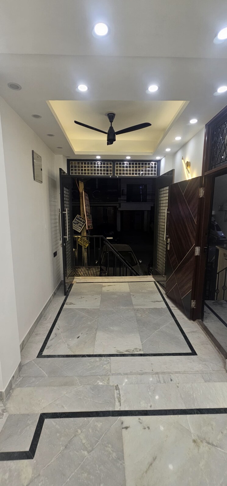 Balcony, malviya nagar 2 Bedroom 1000 Sq.Ft. Builder Floor In Malviya Nagar Delhi 9664828