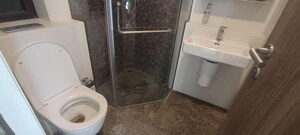 Bathroom in 4 BHK Apartment at Lodha The Park Tower 6, Worli – for Rent