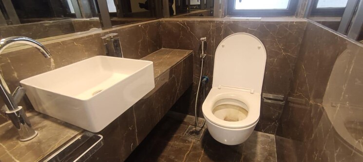 Bathroom, lodha-the-park-tower-6 4 Bedroom 1702 Sq.Ft. Apartment In Worli Mumbai 9664855