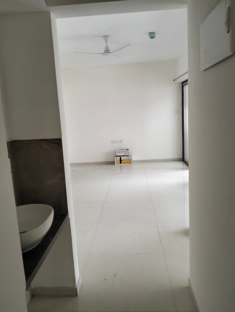 Bathroom, rohan-silver-gracia 2 Bedroom 980 Sq.Ft. Apartment In Ravet Pune 9664874
