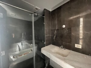 Furnished Amenities in 4 BHK Apartment at Rustomjee Crown, Prabhadevi – for Rent