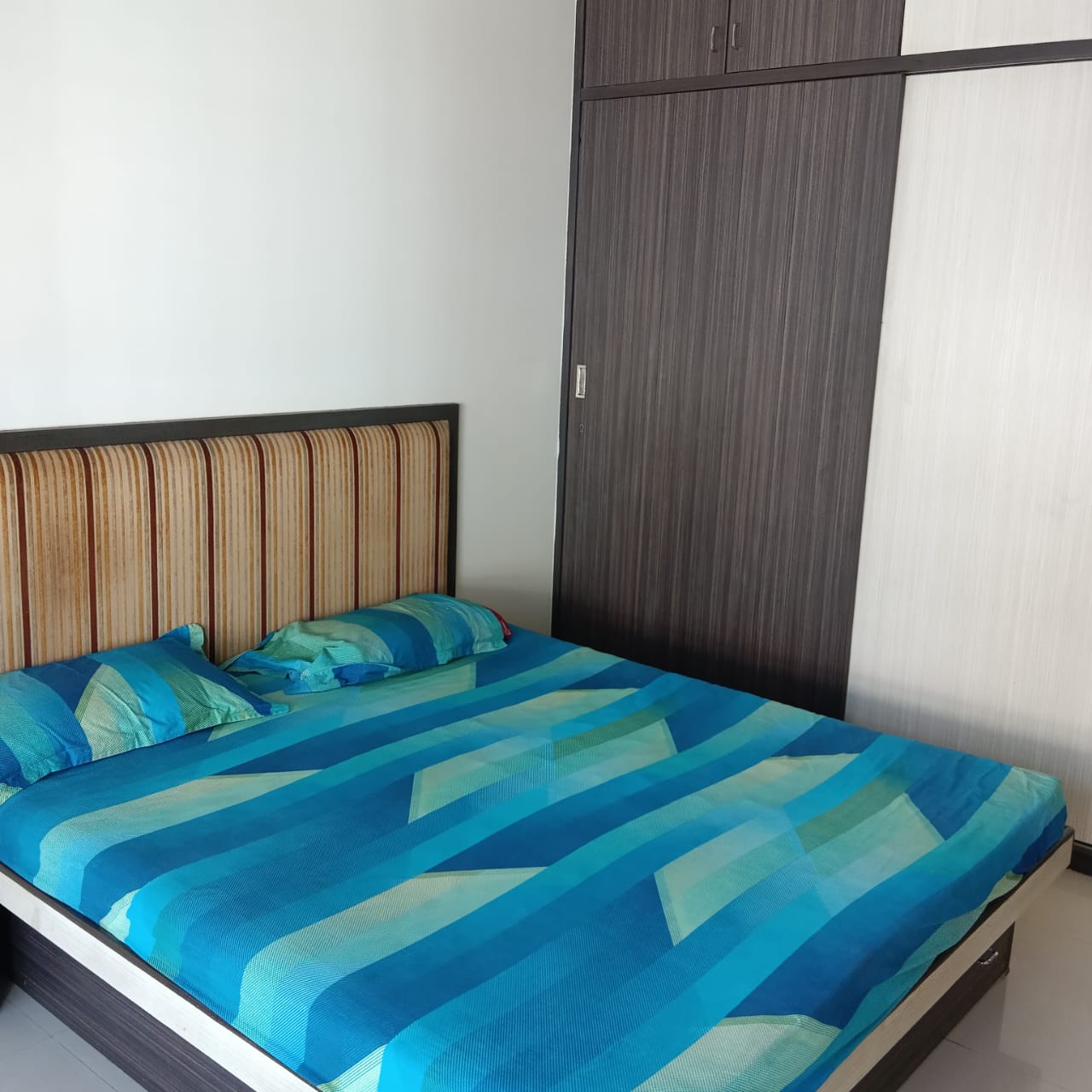 2 BHK Apartment For Rent in Sheth Vasant Galaxy