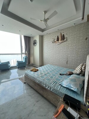 Bedroom in 4 BHK Apartment at Prabhadevi CHS, Prabhadevi – for Rent