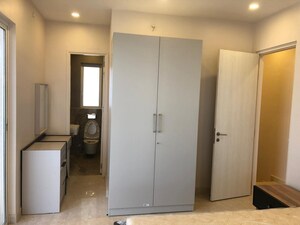 Room in 3 BHK Apartment at Indiabulls Sky Forest, Lower Parel – for Rent