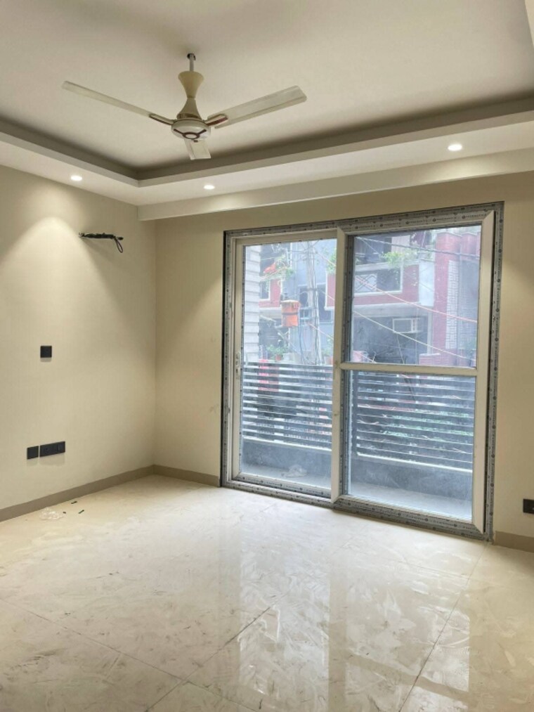 Room, saket 2 Bedroom 1000 Sq.Ft. Builder Floor In Saket Delhi 9664918