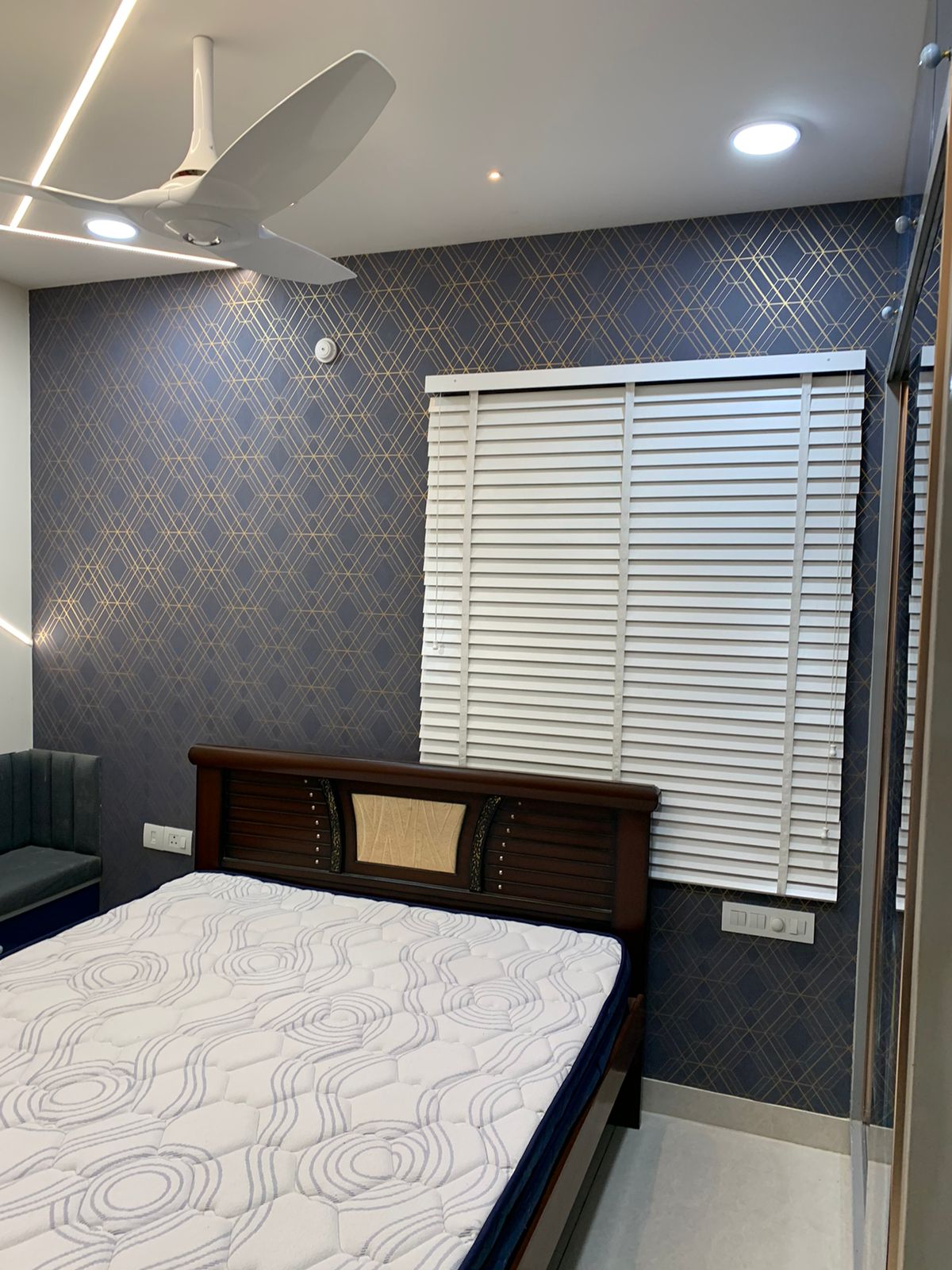 3 BHK + Servant Room Apartment For Rent in Aparna Serene Park