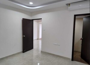 Room in 2 BHK Apartment at Candeur 40, Miyapur – for Rent