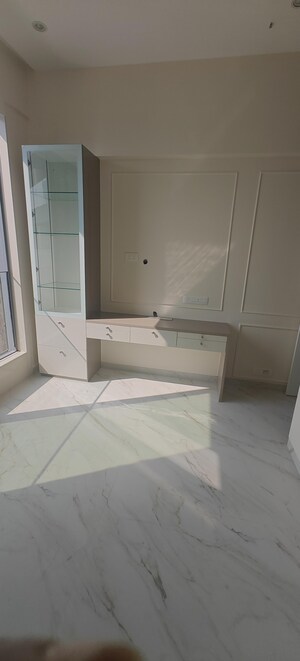 Bathroom in 3 BHK Apartment at Hubtown 25 South, Prabhadevi – for Rent