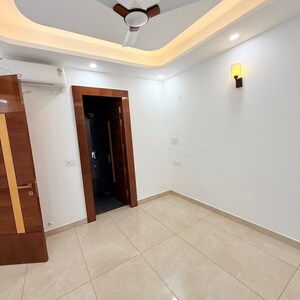 Room in 3 BHK Builder Floor at RWA Apartments Sector 108, Sector 108 – for Rent