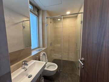 Bathroom in 4 BHK Apartment at Lodha The Park, Worli – for Rent