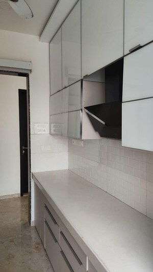 Kitchen in 3 BHK Apartment at Indiabulls Blu, Worli – for Rent