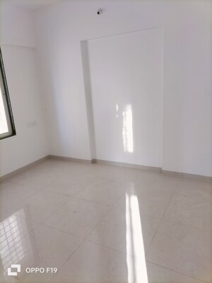 Room in 2 BHK Apartment at Vadgaon Budruk – for Sale