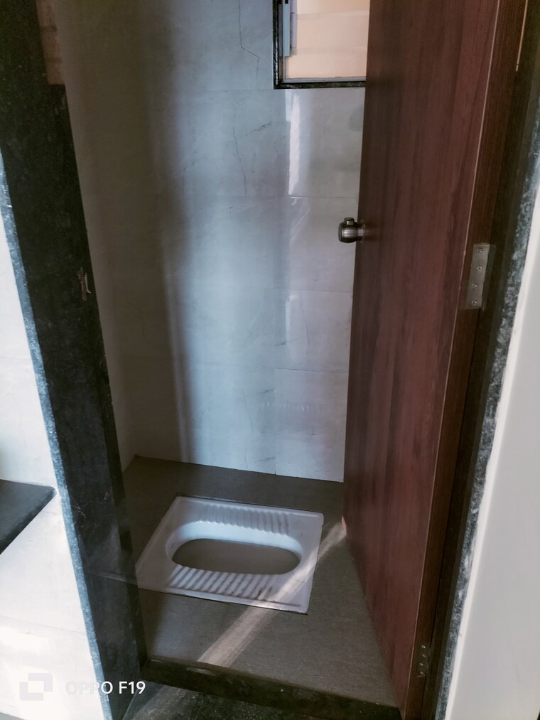 Bathroom, vadgaon budruk 2 Bedroom 960 Sq.Ft. Apartment In Vadgaon Budruk Pune 9664959