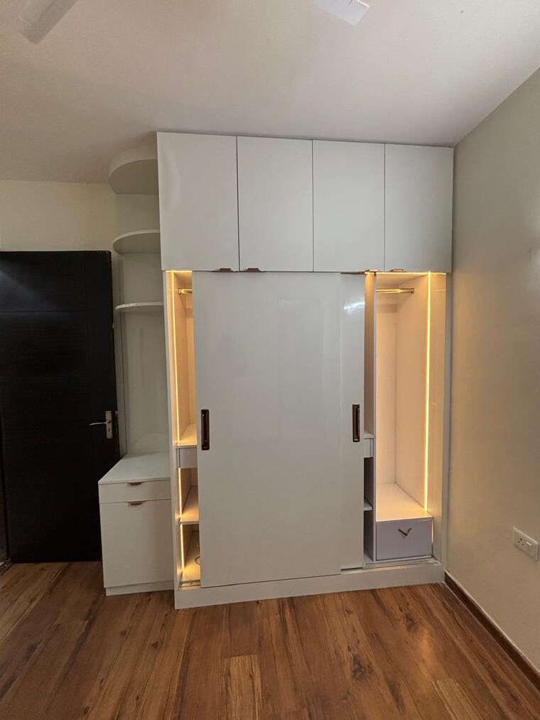 Bathroom, signature-global-park-4-and-5 3 Bedroom 1120 Sq.Ft. Builder Floor In Sohna Sector 36 Gurgaon 9664996