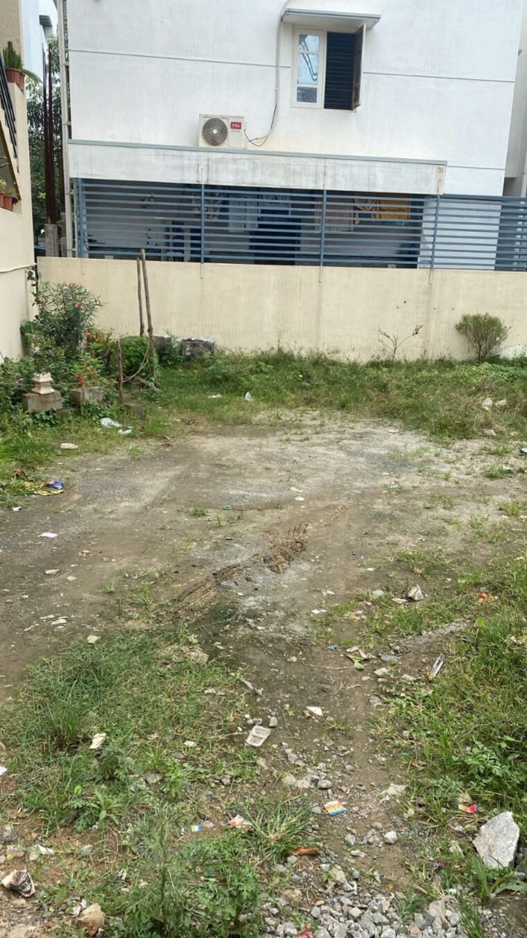 undefined, royal-shelters  1200 Sq.Ft. Plot In Btm Layout Bangalore 9665010