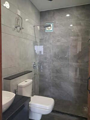 Bathroom in 4 BHK Builder Floor at Sector 28 – for Rent