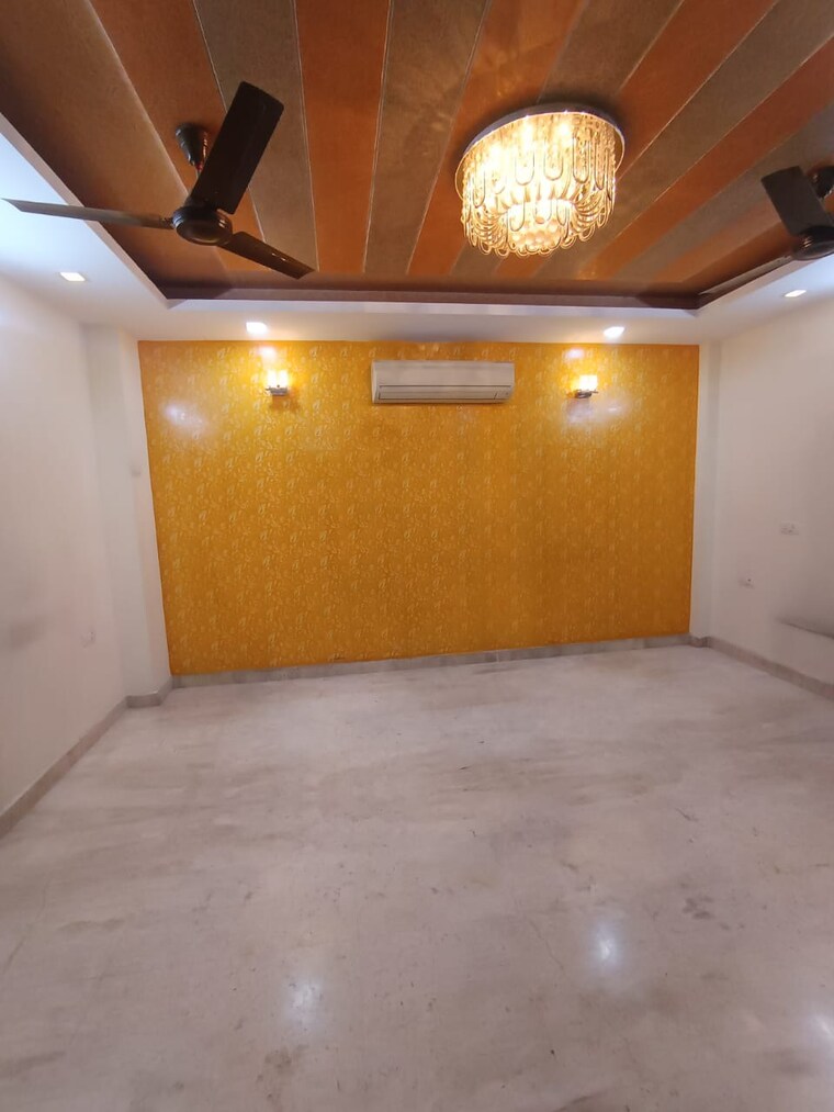 Room, navbharat-apartments 3 Bedroom 1450 Sq.Ft. Apartment In Paschim Vihar Delhi 9665025