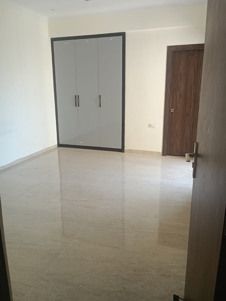 Room, omaxe-residency-ii 3.5 Bedroom 1775 Sq.Ft. Apartment In Gomti Nagar Lucknow 9665037