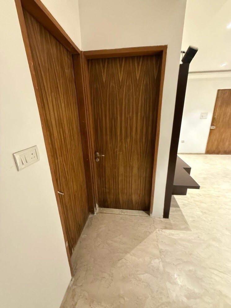 Team Area, fortune-towers 3 Bedroom 1400 Sq.Ft. Apartment In Mazgaon Mumbai 9665044