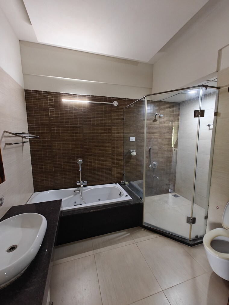 Bathroom, bavdhan 5 Bedroom 4300 Sq.Ft. Villa In Bavdhan Pune 9665050