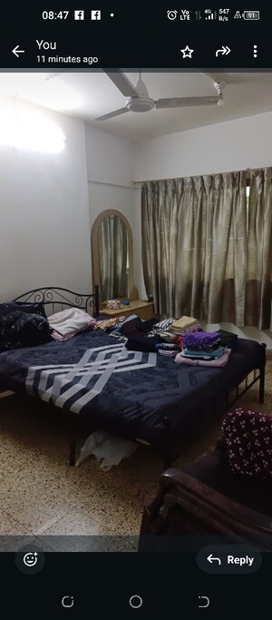 Bedroom in 1 BHK Apartment at Mahim West – for Rent