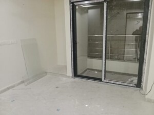 Room in 3 BHK Apartment at Raja Park – for Sale