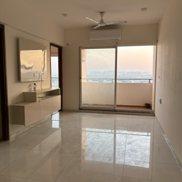 Room in 2 BHK Apartment at Shapoorji Pallonji Joyville Gurgaon, Sector 102a – for Rent