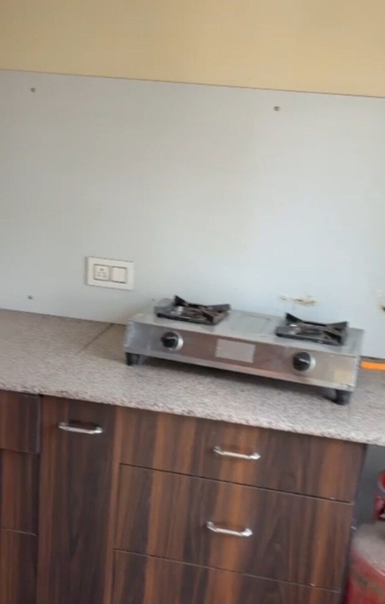 undefined, sector 70 1 RK 400 Sq.Ft. Builder Floor In Sector 70 Mohali 9665069