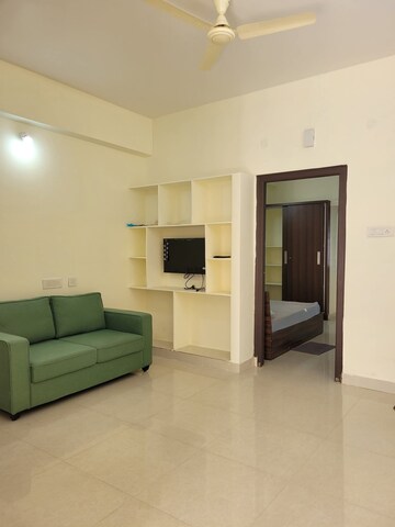 Room in 1 BHK Apartment at SM Homes Kondapur, Kondapur – for Rent