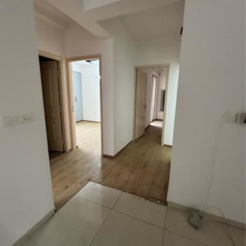 Room in 2 BHK Apartment at Paras Dews, Panwala Khusropur – for Rent