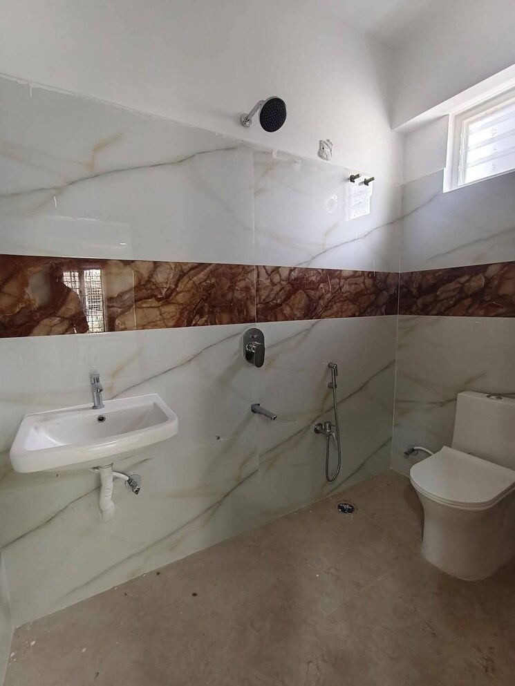 Master Bedroom, happy-homes-kondapur 3 Bedroom 1850 Sq.Ft. Apartment In Kondapur Hyderabad 9665089