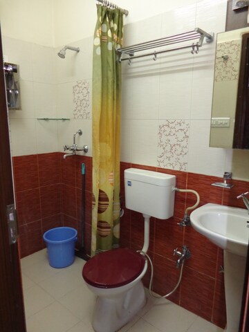 Bathroom in 2 BHK Apartment at Raja Park – for Rent