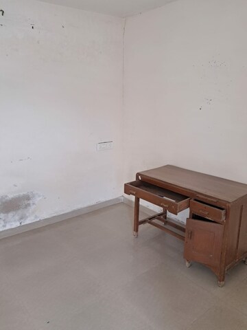 Room in 1 BHK Apartment at Nava Wadaj – for Rent