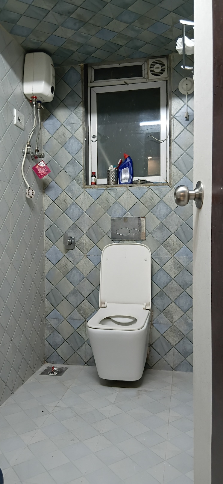 Bathroom, vaibhavlaxmi-stella-residency 1 Bedroom 459 Sq.Ft. Apartment In Vikhroli East Mumbai 9665124